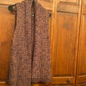 Large Dressbarn brown/gold sweater vest